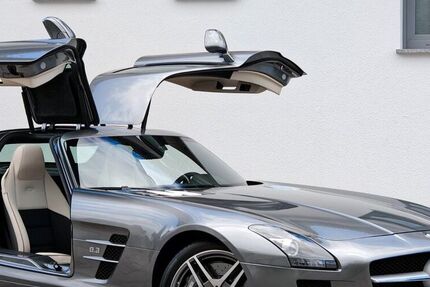Mercedes SLS AMG