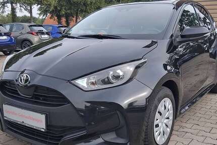 Toyota Yaris 58.000 km 13.990 &euro; Lichtenau 33165