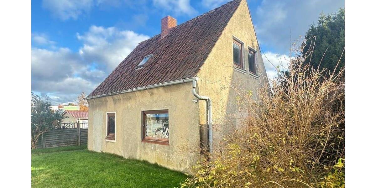 Mehrfamilienhaus, Wohnhaus Lübeck Buntekuh - 9 Zimmer, 156 m&sup2;, 399.000&euro; | Angebot:25969782