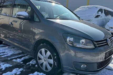 VW Touran 167.000 km 4.499 &euro; Schwabach 91126