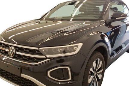 VW T-Roc 2.959 km 34.900 € Sasbach 77880