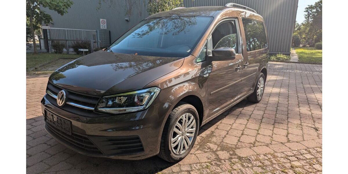 VW Caddy 89.600 km 14.999 &euro; Berlin 13435