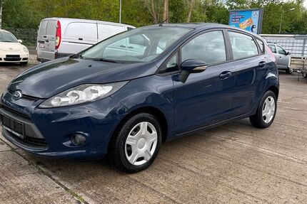 Ford Fiesta 124.000 km 1.999 &euro; Rostock 18106