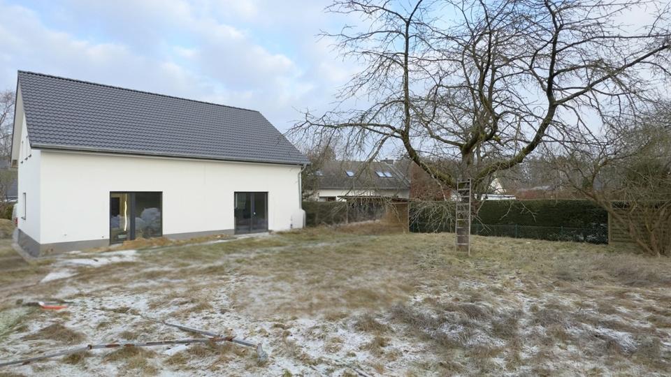 Doppelhaushälfte Kaltenkirchen - 3 Zimmer, 110 m&sup2;, 1.800&euro; | Angebot:24694244
