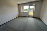 Wohnkomfort mit Perspektive – Großzügige Eigentumswohnung mit Balkon und Aufzug - Erbpachtgrundstück - Etagenwohnung Hemer | Angebot:27146095