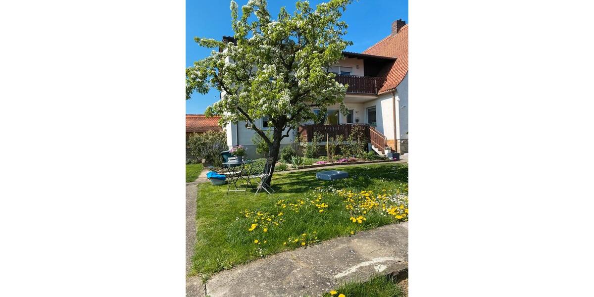 Mehrfamilienhaus, Wohnhaus Geroldshausen - 7 Zimmer, 170 m&sup2;, 490.000&euro; | Angebot:26775925