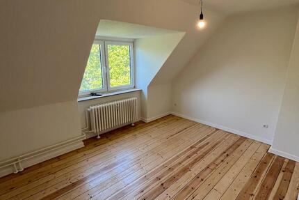 Sanierte 2 Zimmer Wohnung zum wohl fühlen.