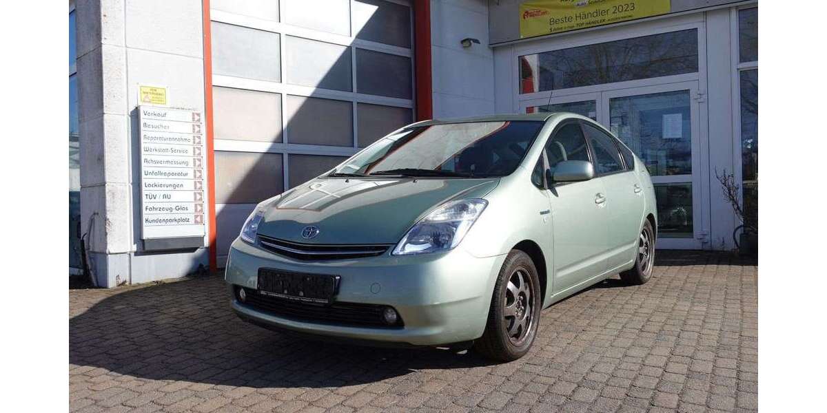 Toyota Prius 205.176 km 3.900 &euro; Dahlwitz - Hoppegarten 15366