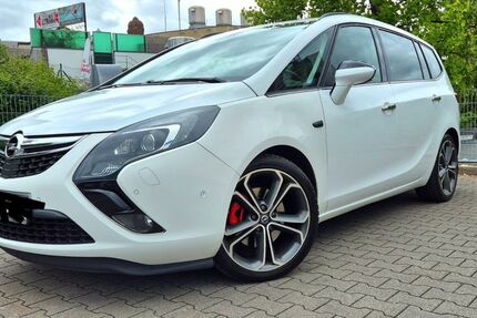 Opel Zafira Tourer 187.953 km 7.780 &euro; Stuttgart 70567