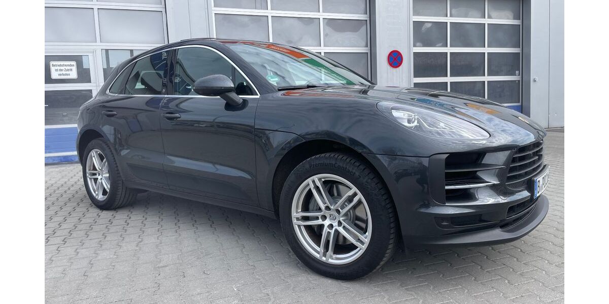 Porsche Macan 68.900 km 49.990 &euro; Berlin 12205