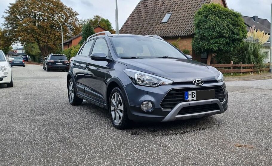 i20