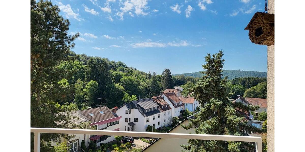 Etagenwohnung Saarbrücken Dudweiler - 4 Zimmer, 90 m&sup2;, 159.000&euro; | Angebot:27070627