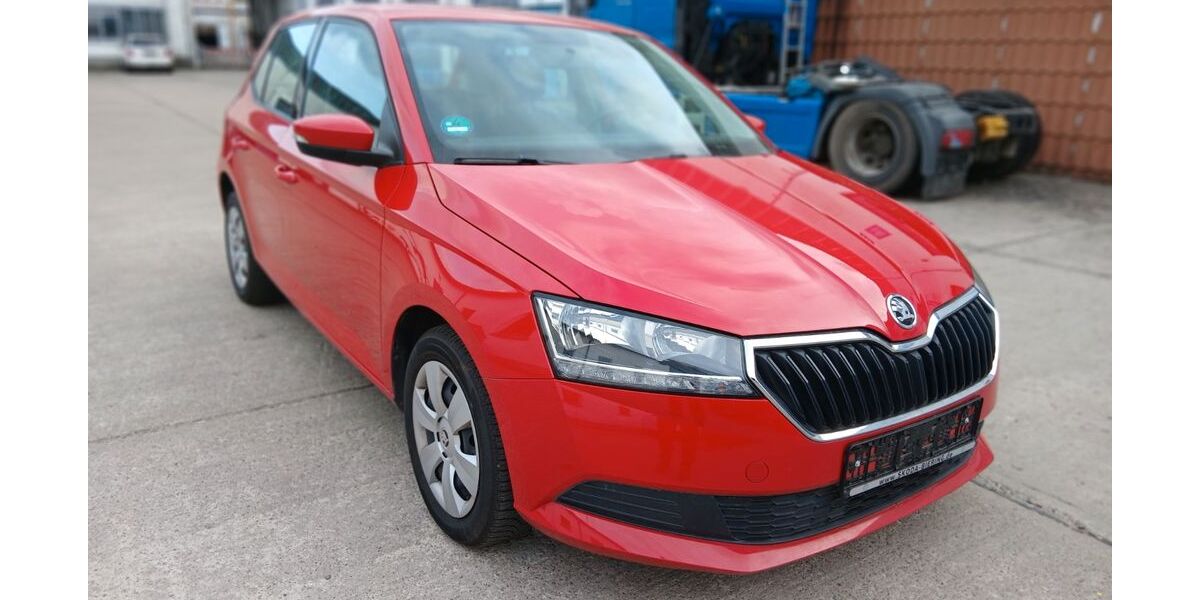 Skoda Fabia 74.200 km 8.498 &euro; Oranienburg 16515