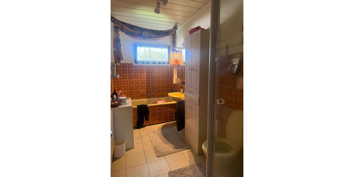 Mehrfamilienhaus, Wohnhaus Schmitten im Taunus - 7 Zimmer, 180 m&sup2;, 520.000&euro; | Angebot:26678036