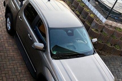 VW Amarok 4.900 km 48.590 &euro; Olbernhau 09526