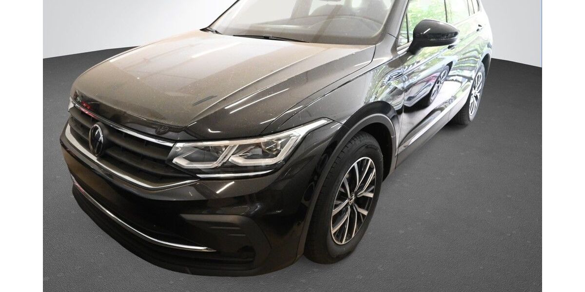 VW Tiguan 38.000 km 37.880 &euro; Karlsruhe 76131