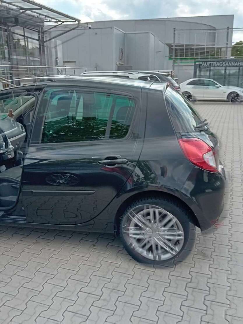 Renault Clio 67.000 km 4.500 € Schwerte 58239
