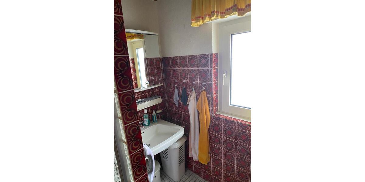 Einfamilienhaus Ense - 8 Zimmer, 208 m&sup2;, 285.000&euro; | Angebot:26578916