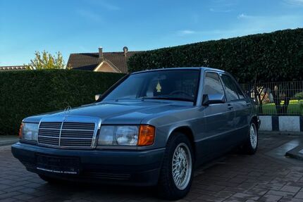 Mercedes-Benz 190 209.000 km 1.500 € Homburg 66424