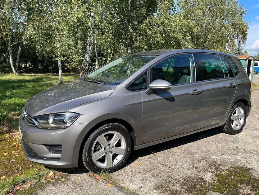 VW Golf Sportsvan 13.000 km 16.400 € Weimar 99423