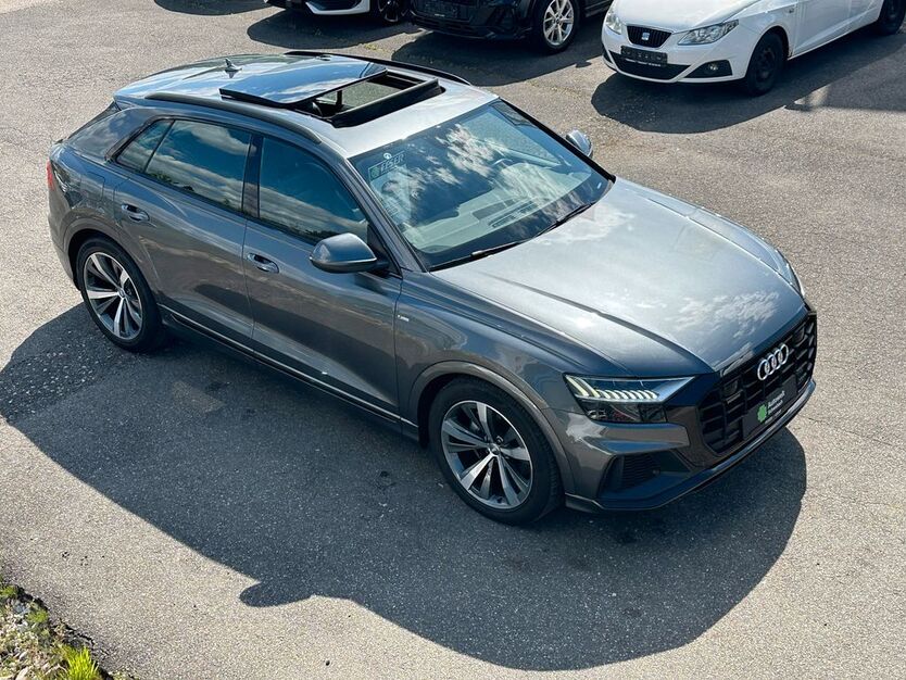 Audi Q8 178.500 km 43.900 € Schwabach 91126