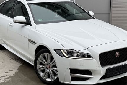 Jaguar XF 183.971 km 12.900 &euro; Abensberg 93326
