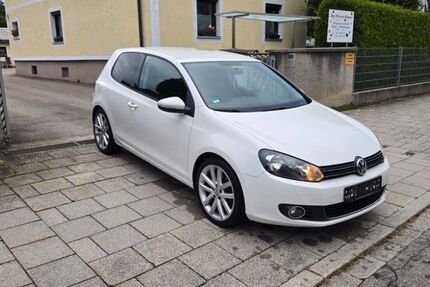 VW Golf 195.519 km 4.999 € Planegg 82152