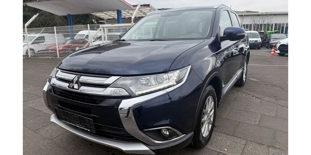 Mitsubishi Outlander 181.561 km 7.690 &euro; Köln 51065