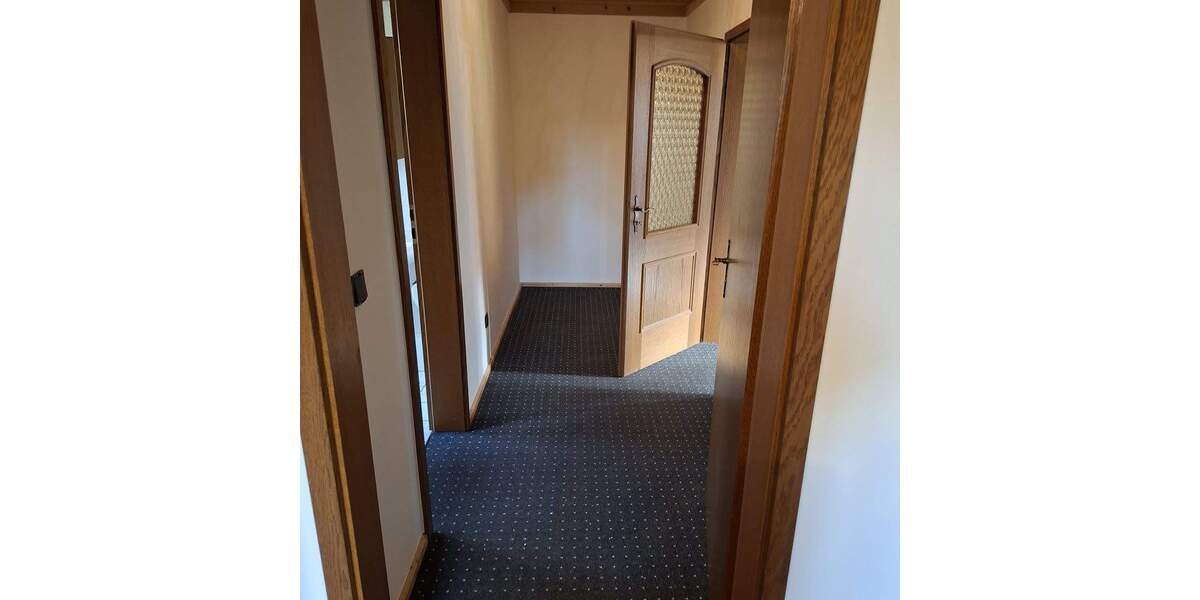 Etagenwohnung Baunach - 3 Zimmer, 105 m&sup2;, 800&euro; | Angebot:23948057