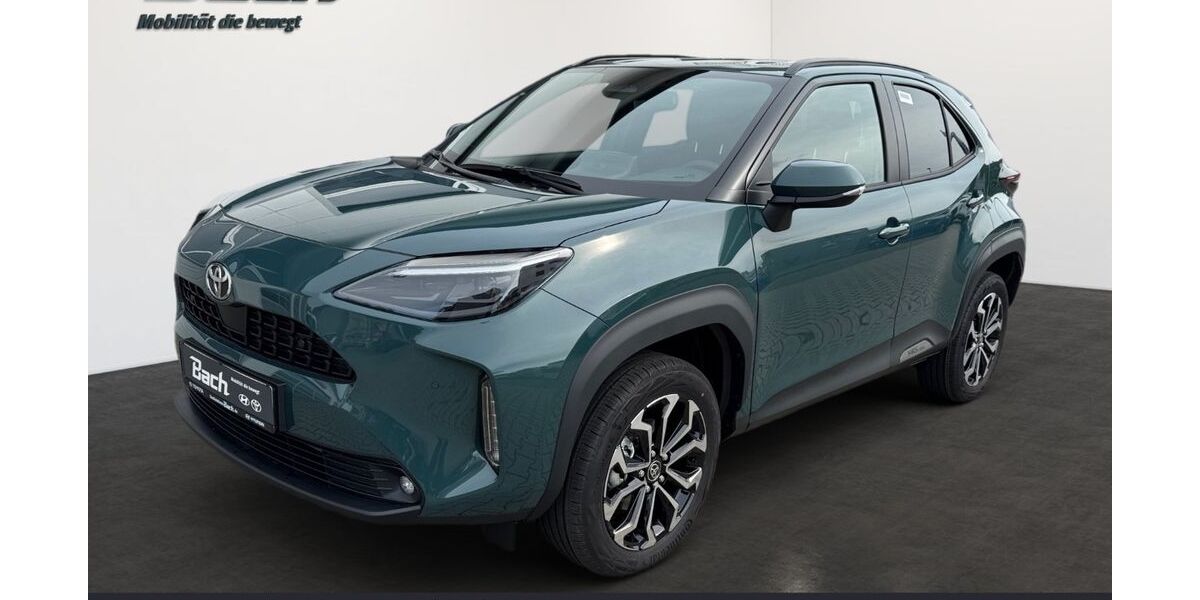 Toyota Yaris Cross 2.500 km 30.340 &euro; Überlingen 88662