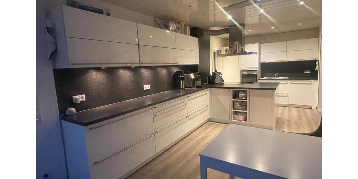 Einfamilienhaus Rötgesbüttel - 6 Zimmer, 148 m&sup2;, 400.000&euro; | Angebot:27034986