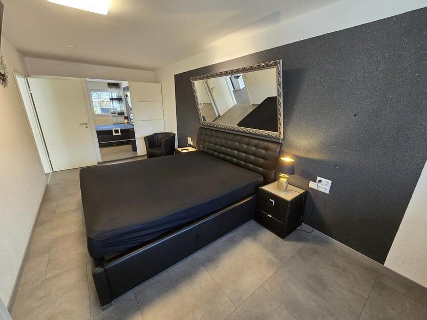 ab 01.01.26 - möblierte 2 Zimmer Wohnung in Bonlanden - Im Vogelsang zimmer