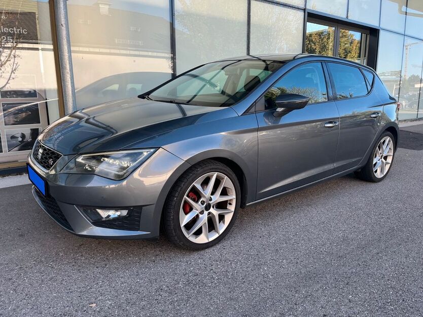 Seat Leon 129.000 km 11.599 € Kolbermoor 83059