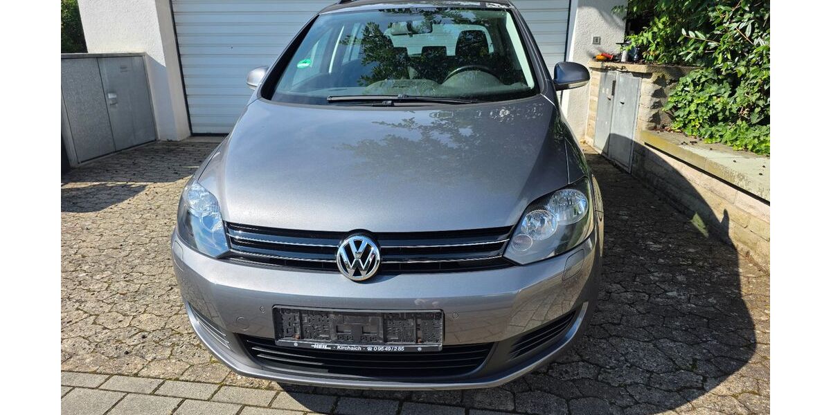 VW Golf Plus 131.500 km 3.699 &euro; Sand a. Main 97522
