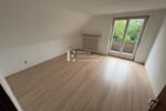 Gepflegte 2-Zimmer-Wohnung mit großem Balkon zu vermieten