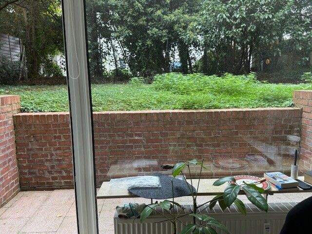 Gartenappartement - modernisiert - EBK - auch Studenten mit Elternbürgschaft 1 zimmer