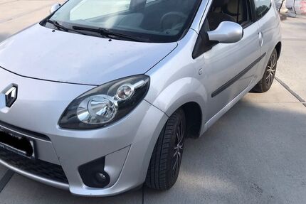 Renault Twingo 143.500 km 1.990 &euro; Hamburg 22767