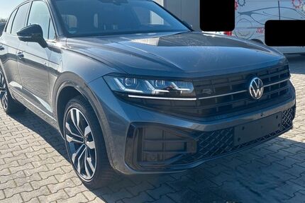 VW Touareg 27.956 km 46.990 &euro; Koblenz 56072