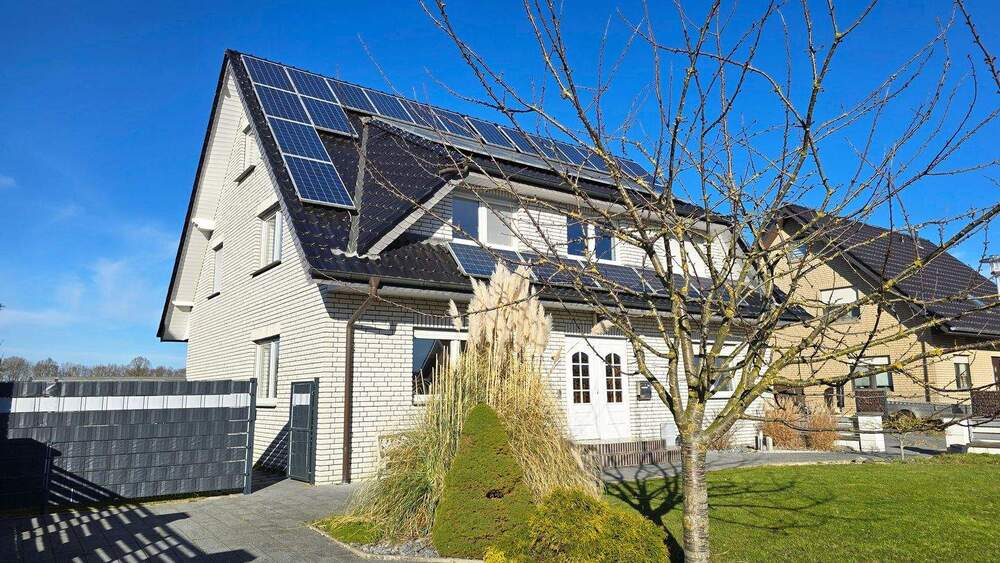 Einfamilienhaus Bad Essen Wimmer - 8 Zimmer, 216 m&sup2;, 379.000&euro; | Angebot:25409908