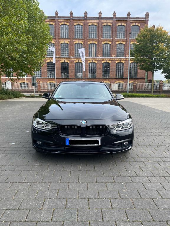BMW 320 121.000 km 18.990 € Reken 48734