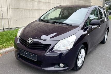 Toyota Verso 147.000 km 6.999 € Berlin 12057