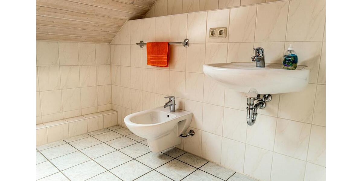 Dachgeschoßwohnung Lauingen (Donau) - 2 Zimmer, 60 m&sup2;, 640&euro; | Angebot:24976523