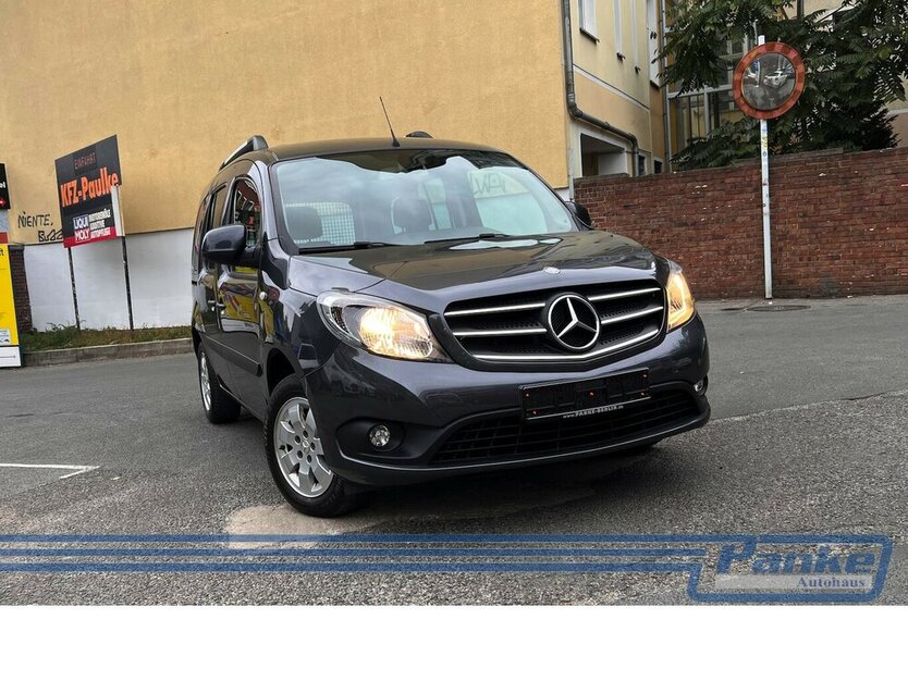 Mercedes-Benz Citan 111 CDI lang 5Sitz*SHZ*Klima*BT*AHK*RFK* 68.792 km 15.990 € Berlin 13187