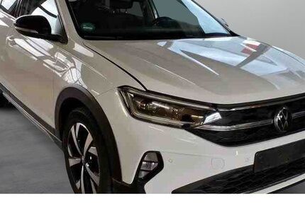 VW Taigo 27.500 km 24.740 &euro; Würzburg 97076