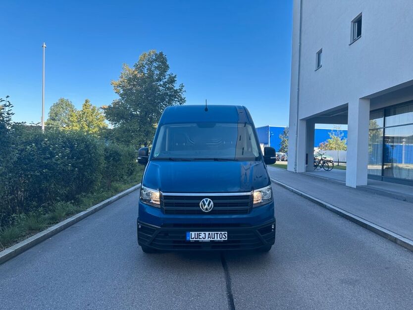 VW Crafter 248.535 km 11.990 € MÜNCHEN 81243