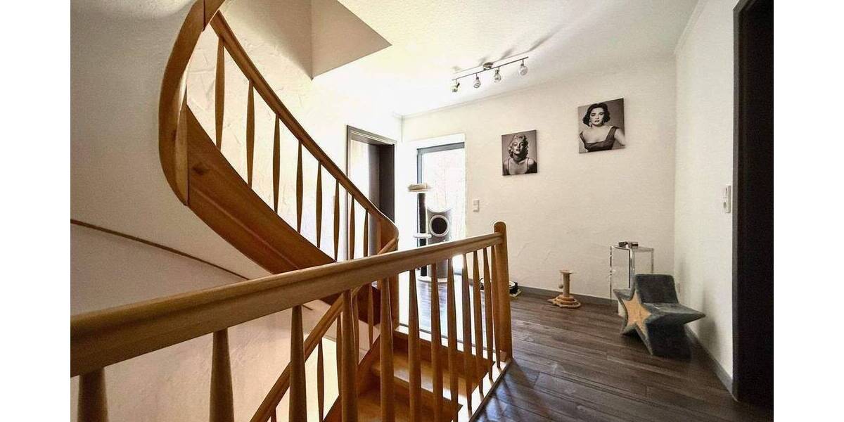 Mehrfamilienhaus, Wohnhaus Schönecken - 3 Zimmer, 134 m&sup2;, 289.000&euro; | Angebot:26874899