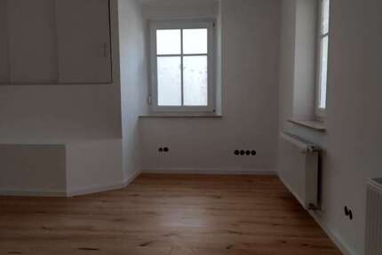 Wohnung zum Kaufen in Weinheim 219.900 € 58 m²