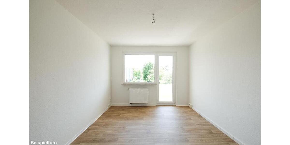 Etagenwohnung Saalfeld (Saale) - 3 Zimmer, 60 m&sup2;, 340&euro; | Angebot:25450980