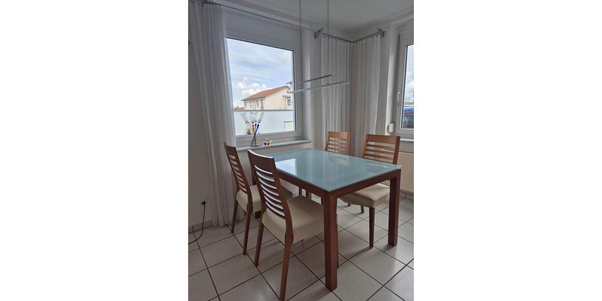 Niedrigenergie-Haus in ruhiger Wohnlage reserviert 5 zimmer