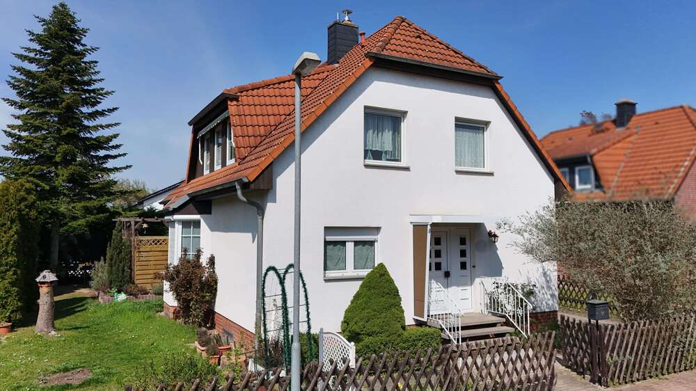 Einfamilienhaus Aschersleben - 4 Zimmer, 119 m&sup2;, 237.000&euro; | Angebot:26398257